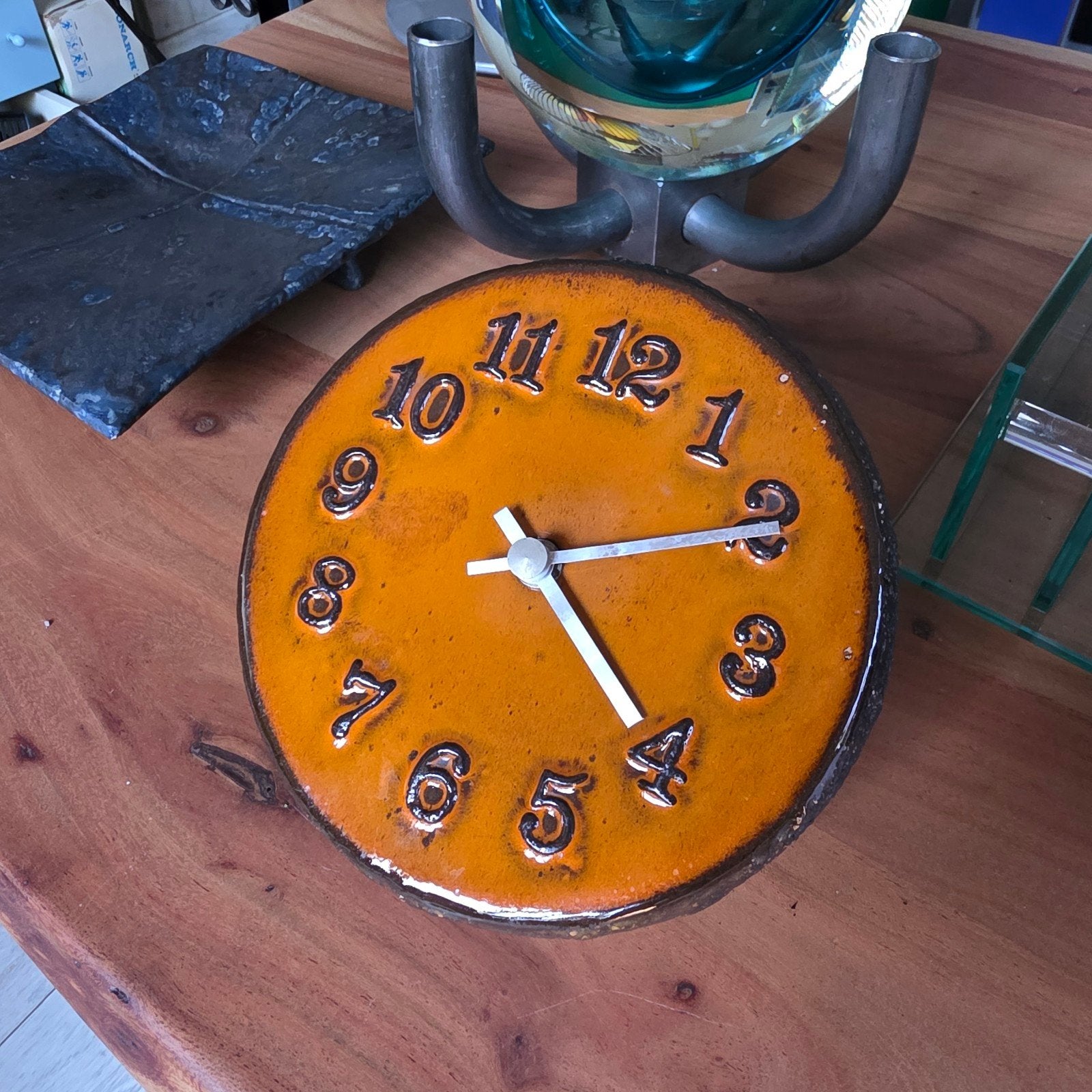 Vintage Keramische Bol Klok - 17 cm Diameter, Antiek en Kunst, Antiek | Klokken, Ophalen of Verzenden