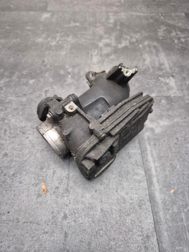 Gaskleppenhuis piaggio mp3, Ophalen, Gebruikt, Overige typen