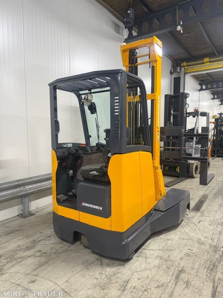 Reachtruck Jungheinrich ETVQ 25 Bouwjaar 2004 Draaiuren 5956, Zakelijke goederen, Machines en Bouw | Heftrucks en Intern transport