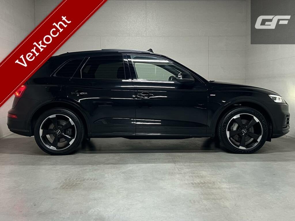 Audi Q5 50 TFSIe Quattro Black Edition S-Line Pano Sfeer Cam, Automaat, 2005 kg, Gebruikt, 4 cilinders
