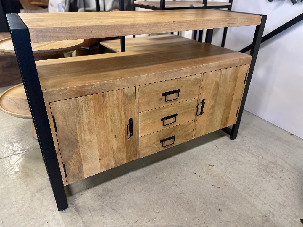 DRESSOIR MANGO 3DEURS SALE 349 EURO BIJ CHEFMEUBEL VOORRAAD, Huis en Inrichting, Bruin, Nieuw, Ophalen of Verzenden, Modern