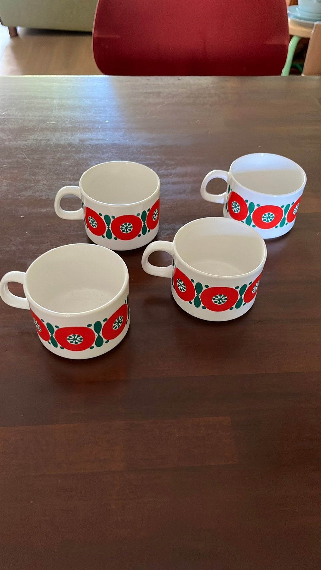 4 kopjes van Melitta, Huis en Inrichting, Keuken | Servies, Ophalen of Verzenden, Zo goed als nieuw, Overige stijlen, Kop(pen) en/of Schotel(s)