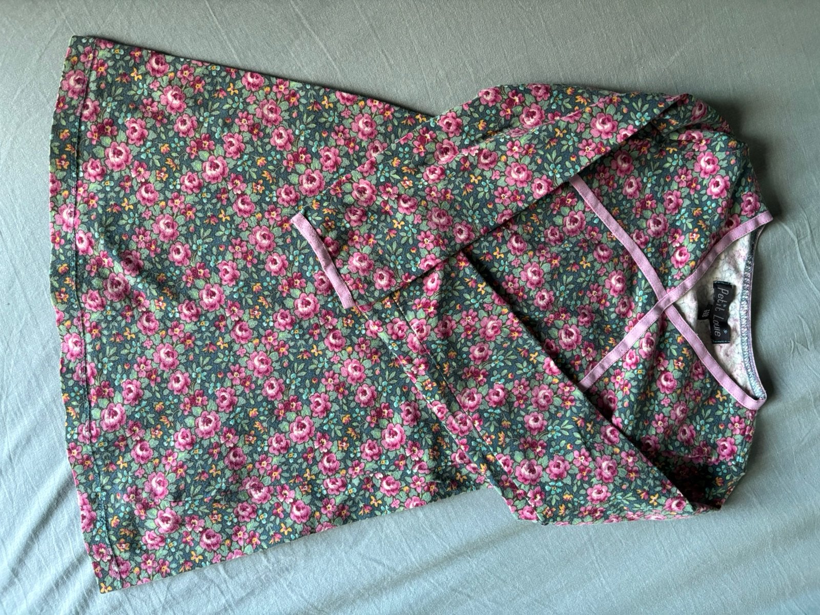 Petit Louie jurk maat 110/116 (104) bloemenmotief, Kinderen en Baby's, Ophalen of Verzenden, Gebruikt, Meisje, Jurk of Rok