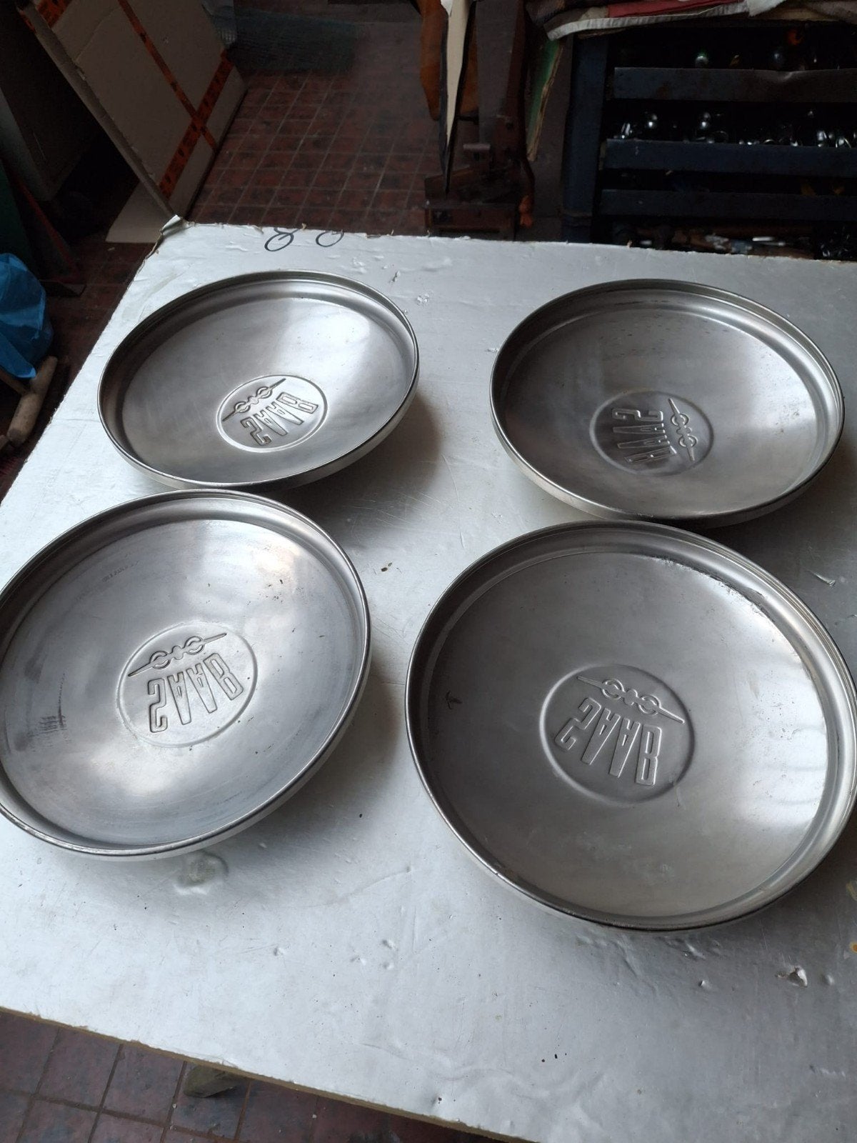 4 Wieldoppen voor SAAB 96 / 95 Samen....., Ophalen of Verzenden, Zo goed als nieuw