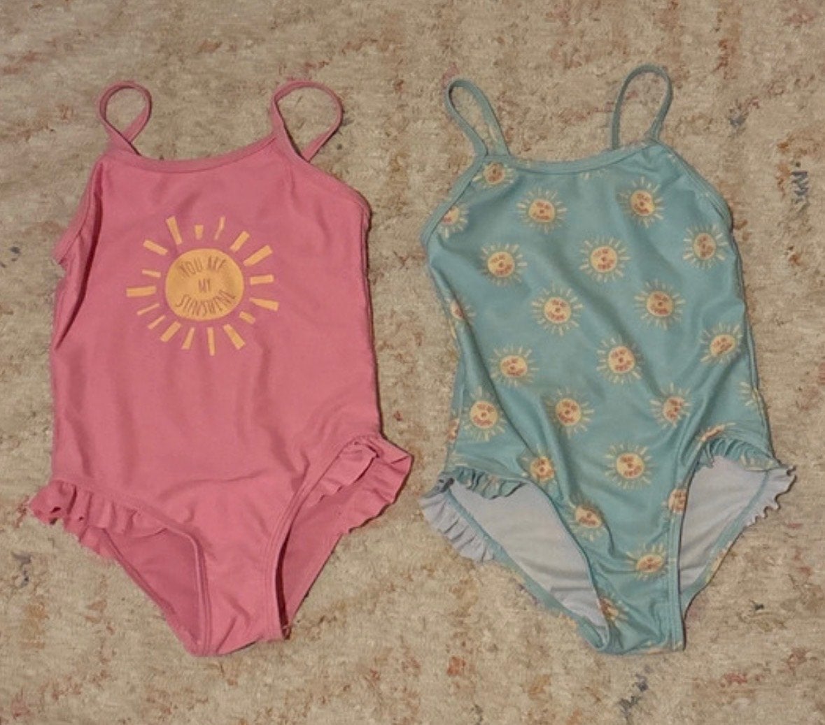 2x Badpak sunshine maat 98/104 - Roze en Blauw met Zonnetjes, Ophalen of Verzenden, Zo goed als nieuw, Meisje, Badpak