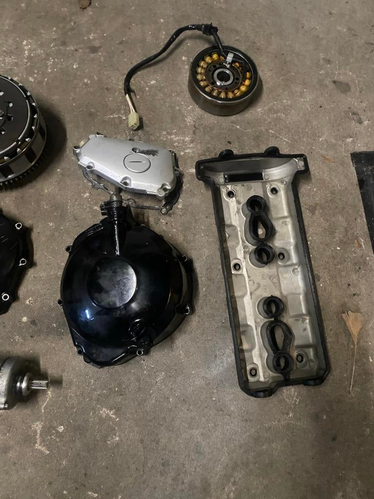 Yamaha R1 1999 Motor Onderdelen velgen  - Gebruikt, Verzenden, Gebruikt