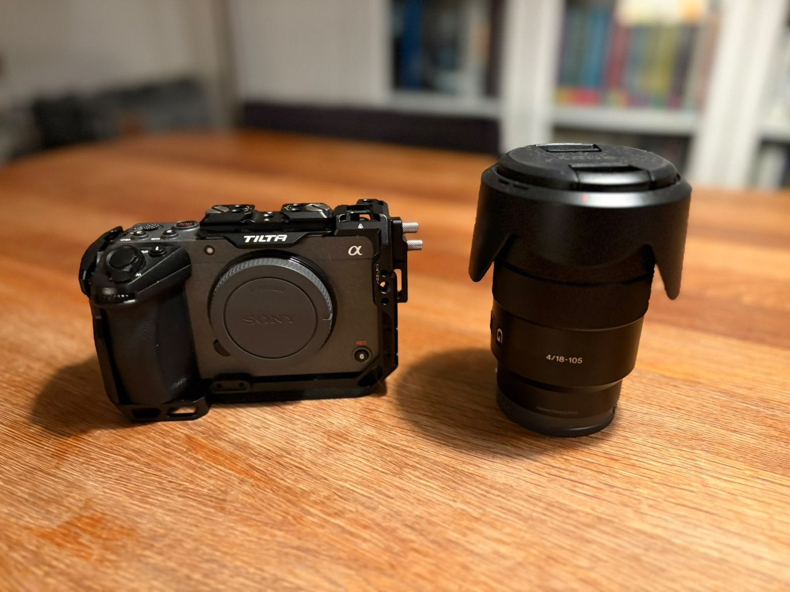Sony fx30 + Tilta cage + 18-105 F/4 lens, Ophalen, 20x of meer, Zo goed als nieuw, Sony