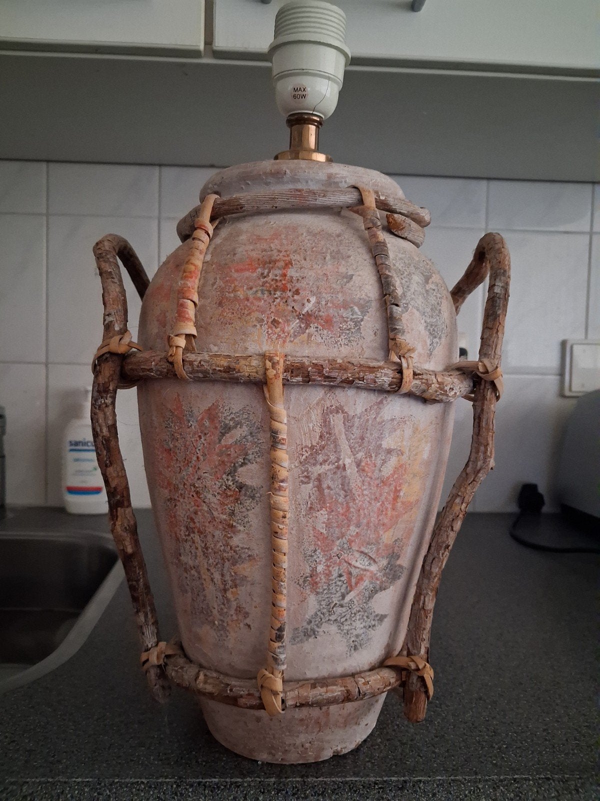 ROBUUSTE TAFELLAMP UNIEK ITEM VOOR STOER INTERIEUR !, Antiek en Kunst, Ophalen of Verzenden