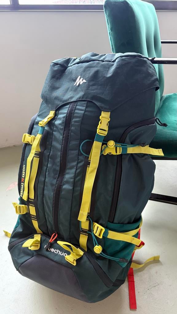 Quechua Forclaz 70 Easyfit rugzak + regen- en vliegtuighoes, Sieraden, Tassen en Uiterlijk, Tassen | Rugtassen, 40 cm of meer