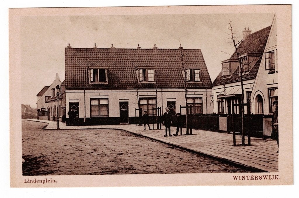 Winterswijk jaren '20. Het Lindenplein., Ophalen of Verzenden, 1920 tot 1940, Ongelopen, Gelderland