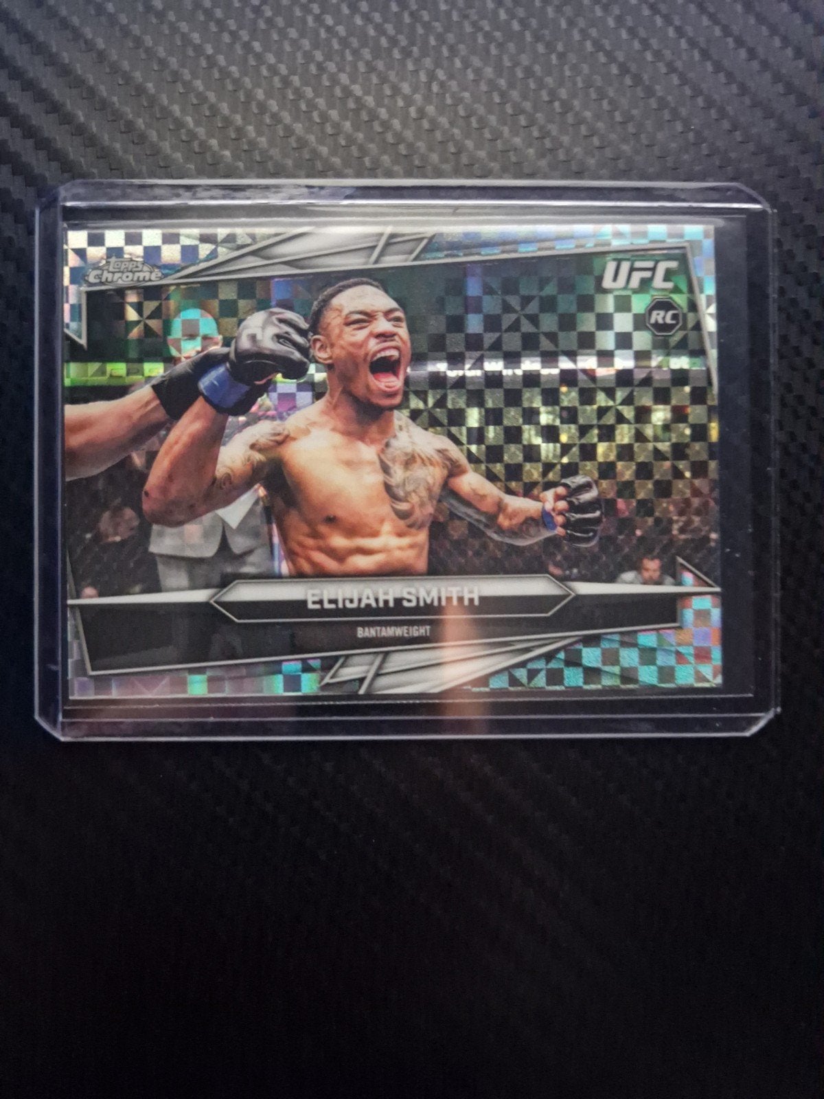 Elijah Smith UFC Topps Chrome RC Bantamweight Kaart Nieuw, Verzamelen, Sportartikelen en Voetbal, Verzenden