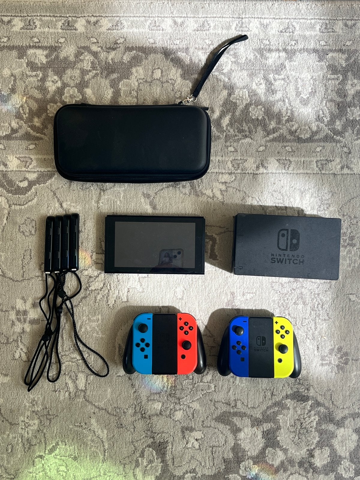 Nintendo Switch Original met 2 sets Joy-Cons en accessoires, Met 2 controllers, Ophalen of Verzenden, Switch Original, Gebruikt