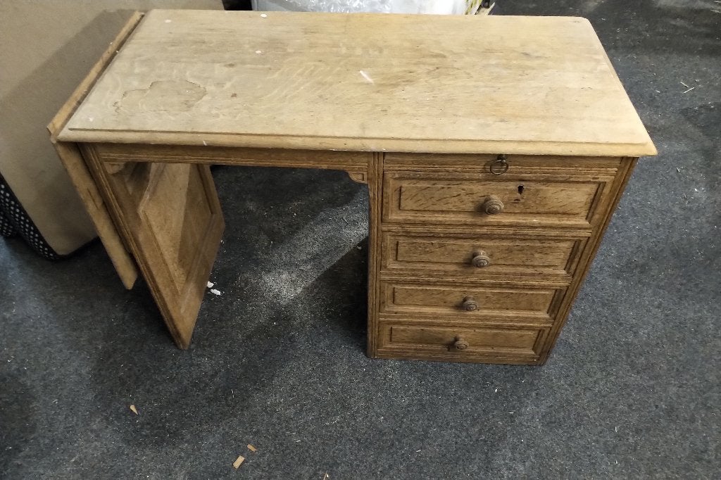Mooi oud Eiken kinder bureau, Ophalen, Gebruikt, Hout, Kinderbureau