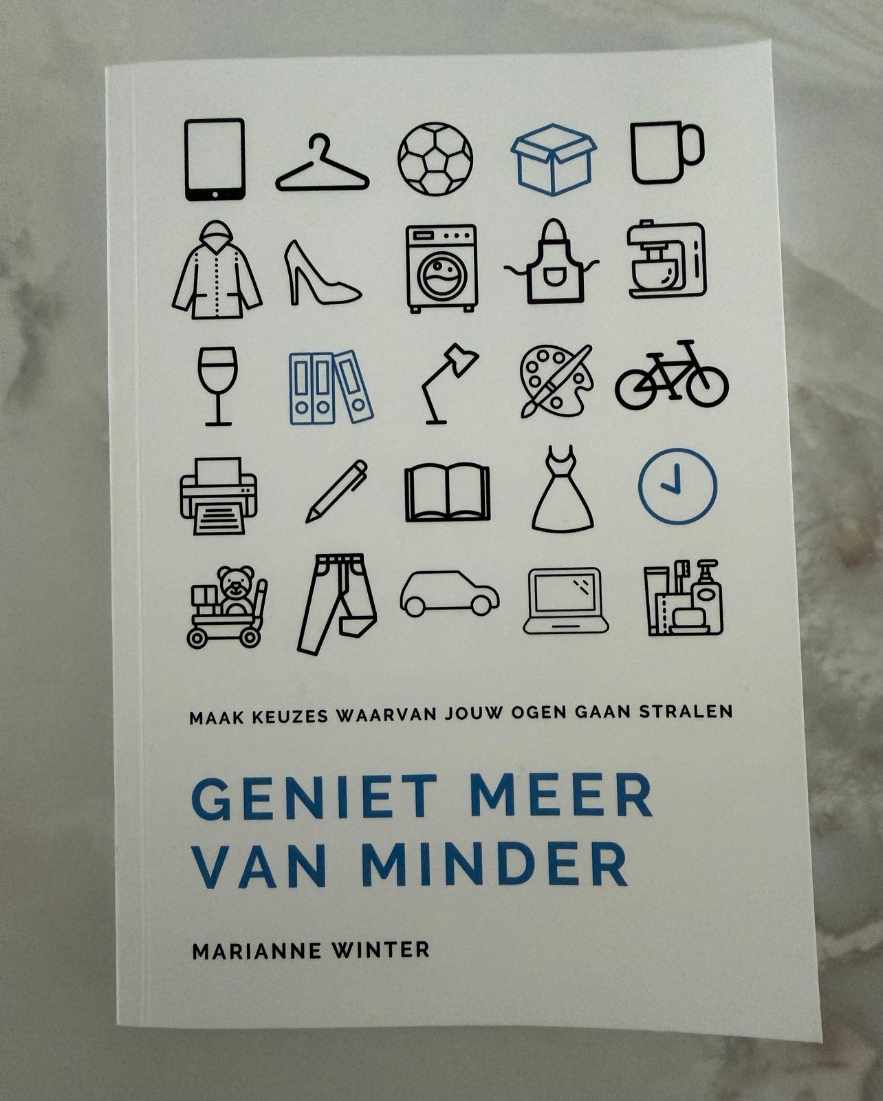 Geniet meer van minder - Marianne Winter, Ophalen of Verzenden, Zo goed als nieuw
