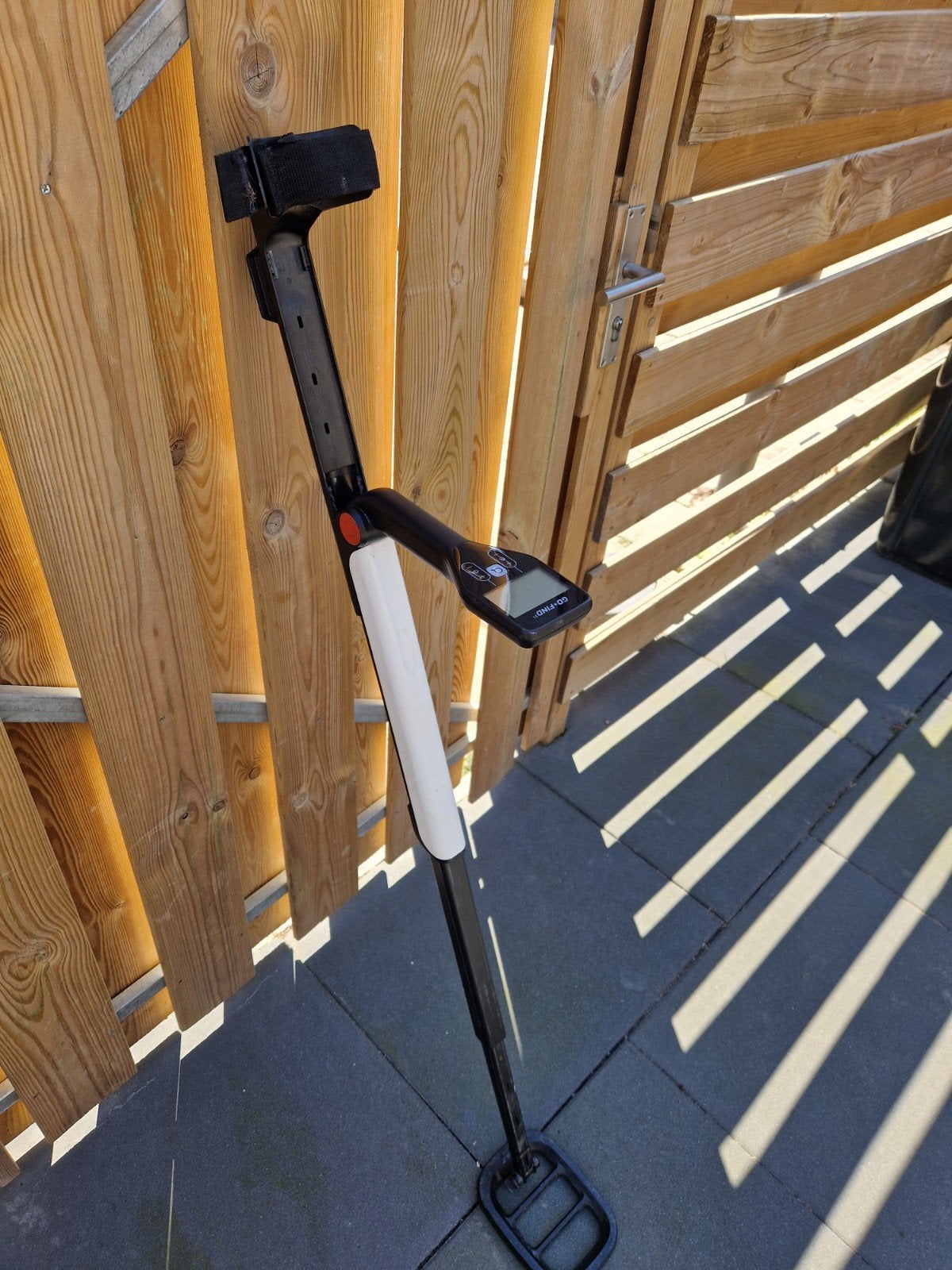 Metaaldetector – Minelab GO-FIND 11, Ophalen, Zo goed als nieuw, Driepoot