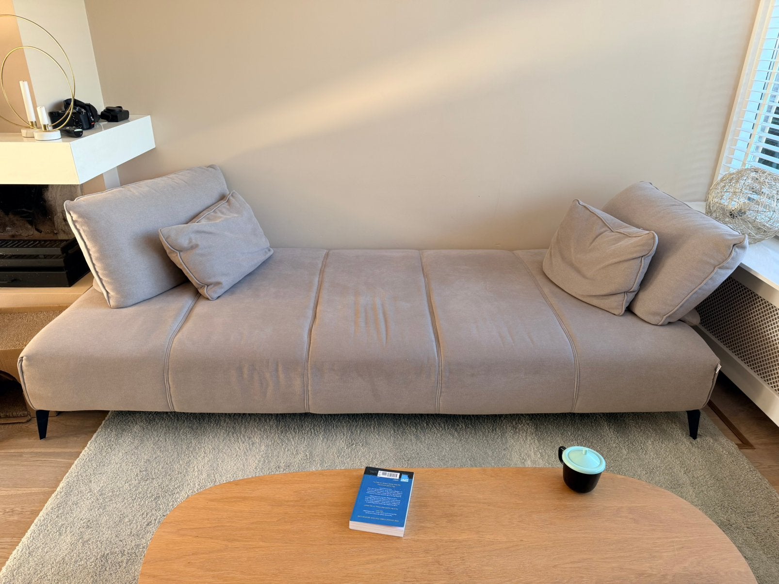 MOVANI Guerno 3.5S Designbank – €399, Ophalen, Zo goed als nieuw