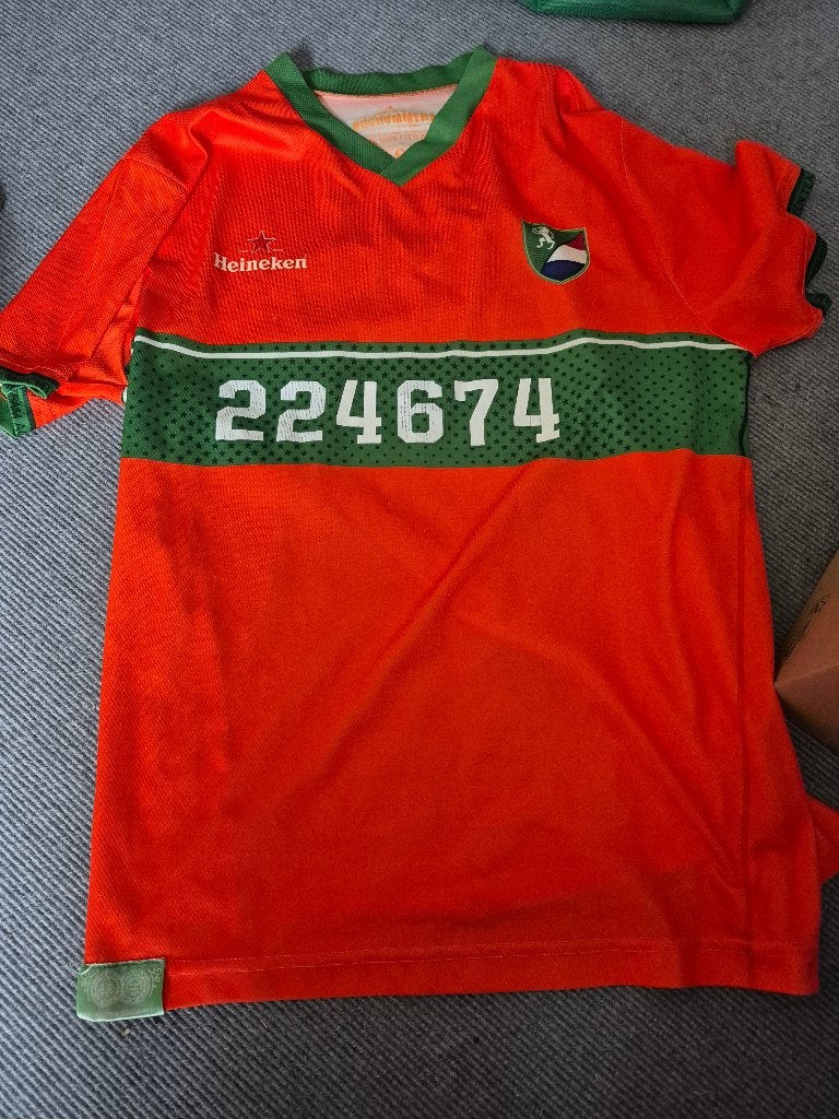 Heineken oranje voetbal shirt voor ek en wk, Maat L, Ophalen of Verzenden, Gebruikt, Shirt