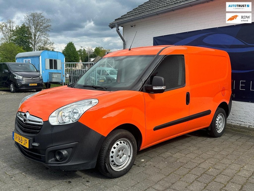 Opel Combo 1.3 CDTi L1H1 Selection / AIRCO / TREKHAAK / NAVI, Auto's, Bestelauto's, Voorwielaandrijving, Gebruikt, Euro 6, Origineel Nederlands