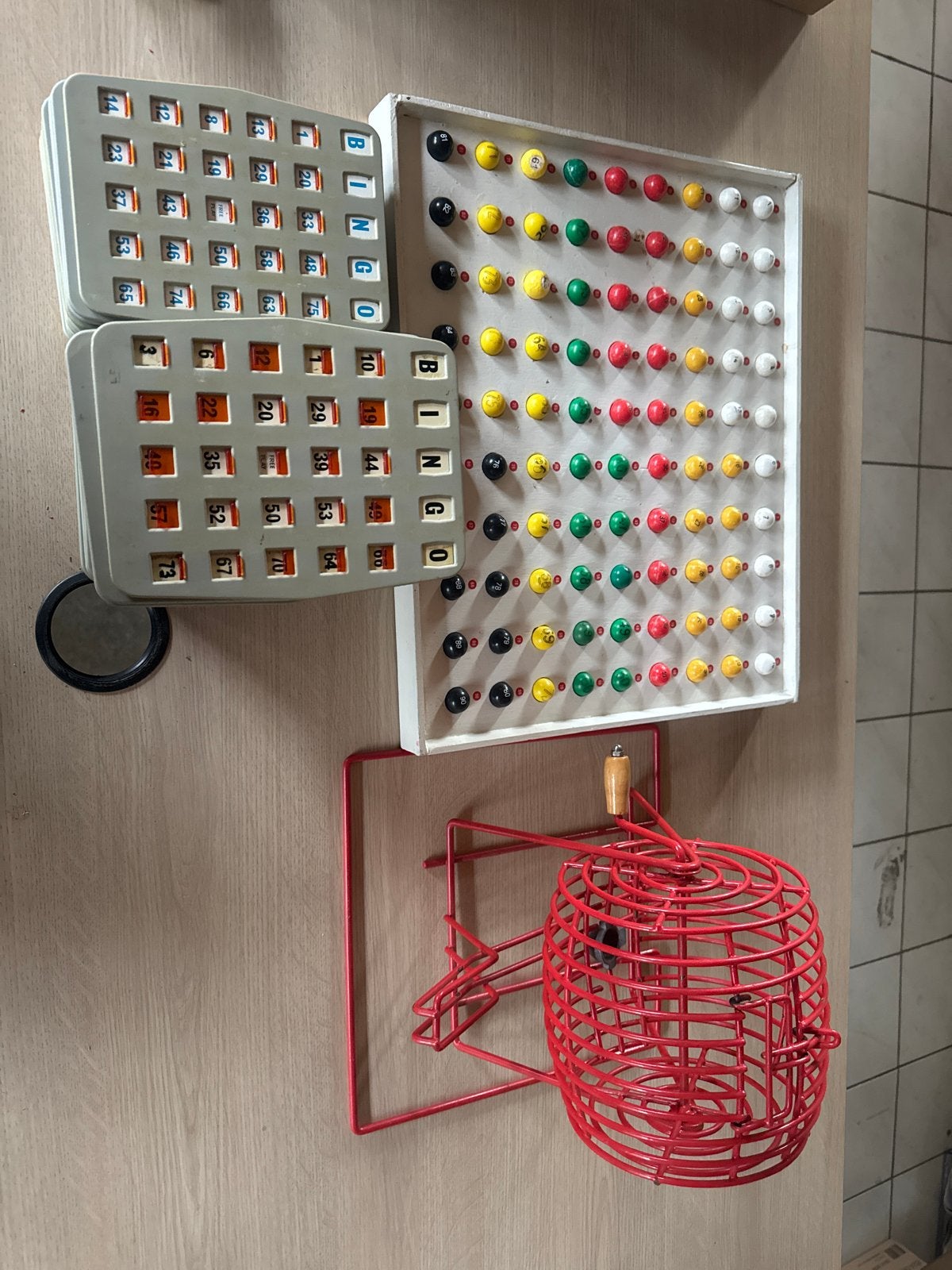 Grote Bingoset met 35 Herbruikbare Kaarten en Ballen, Hobby en Vrije tijd, Gezelschapsspellen | Overige, Vijf spelers of meer