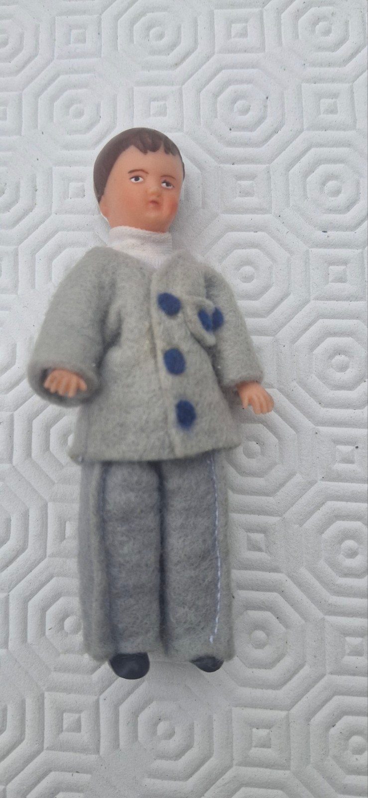 vintage ARI poppenhuispopje DDR, Verzamelen, Ophalen of Verzenden, Zo goed als nieuw, Poppenhuis