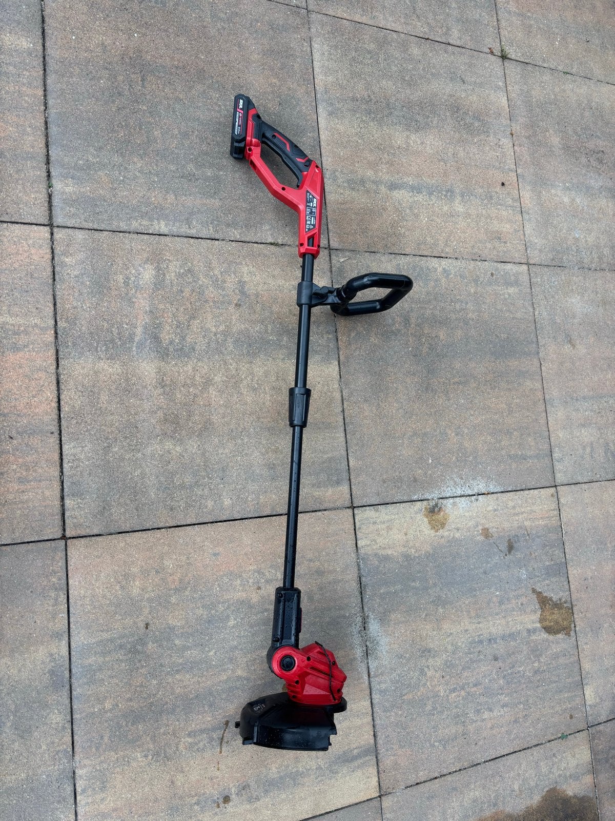 SKIL Grastrimmer 20V met Accu en Oplader, Ophalen of Verzenden, Zo goed als nieuw, 10 tot 30 cm, Accu