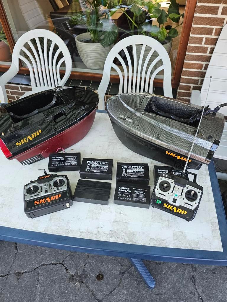 Voerboot karpervissen SKARP S60  2 stucks, Ophalen of Verzenden