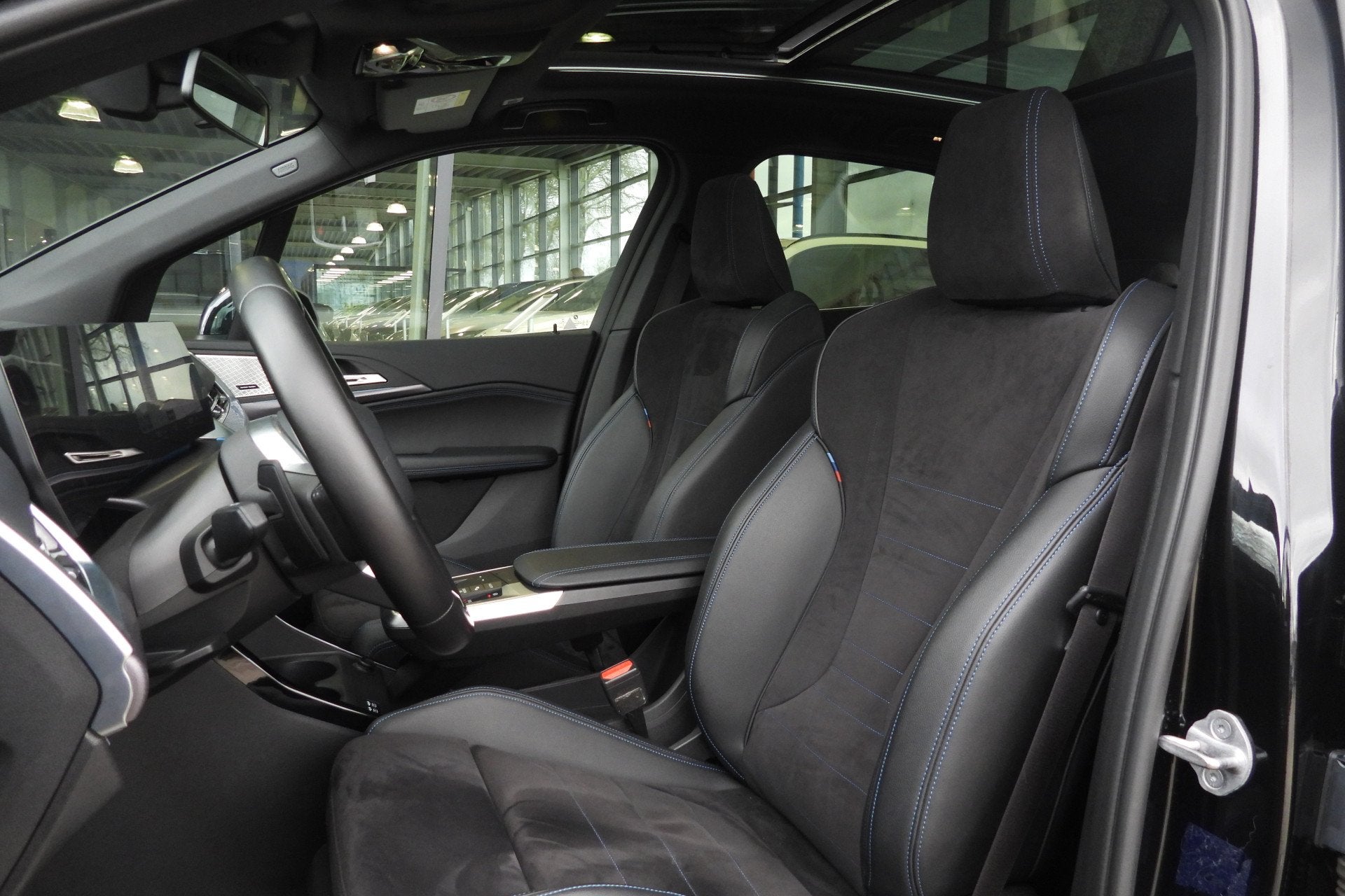 BMW 2 Serie Active Tourer 218i M Sport Automaat / Panoramada, Auto's, Dealer onderhouden, 136 pk, Gebruikt, Met garantie (alle)