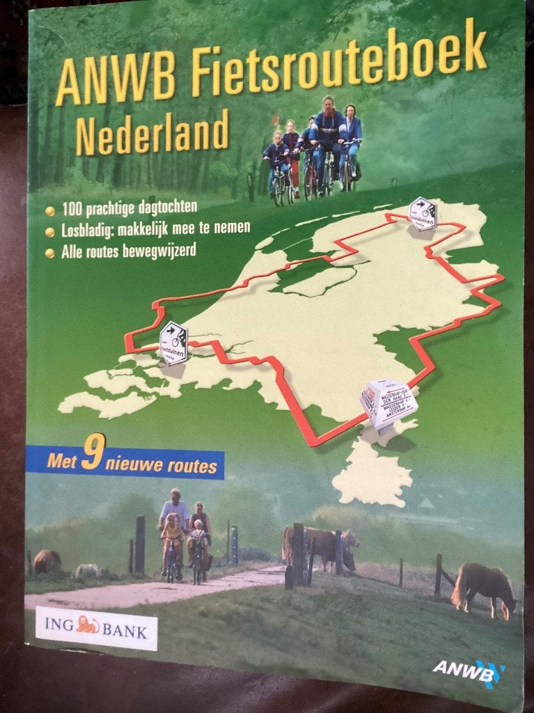 ANWB Fietsrouteboek Nederland - 100 dagtochten, Ophalen of Verzenden, Gebruikt, Overige typen