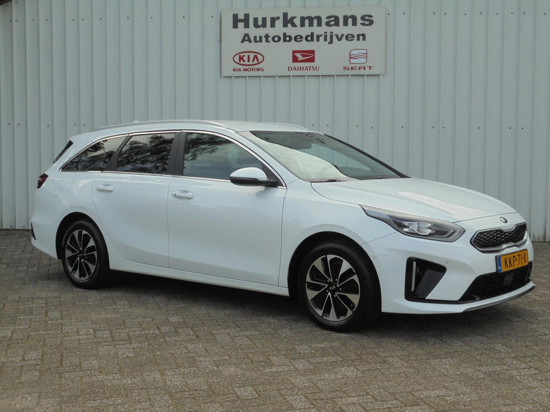 Kia Ceed Sw 1.6 GDI PHEV AUTOMAAT EXECUTIVELINE ZEER LUXE !, Auto's, Automaat, Gebruikt, Wit, Leder