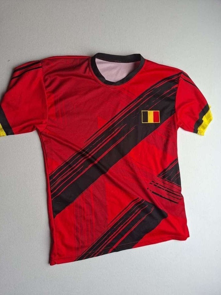 Rode België Voetbalsetje De Bruyne Maat 164, Kinderen en Baby's, Kinderkleding | Maat 164, Gebruikt, Ophalen of Verzenden, Setje