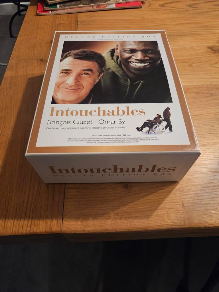 Intouchables collectors box z.g.a.n., Cd's en Dvd's, Alle leeftijden, Ophalen of Verzenden, 1980 tot heden, Zo goed als nieuw