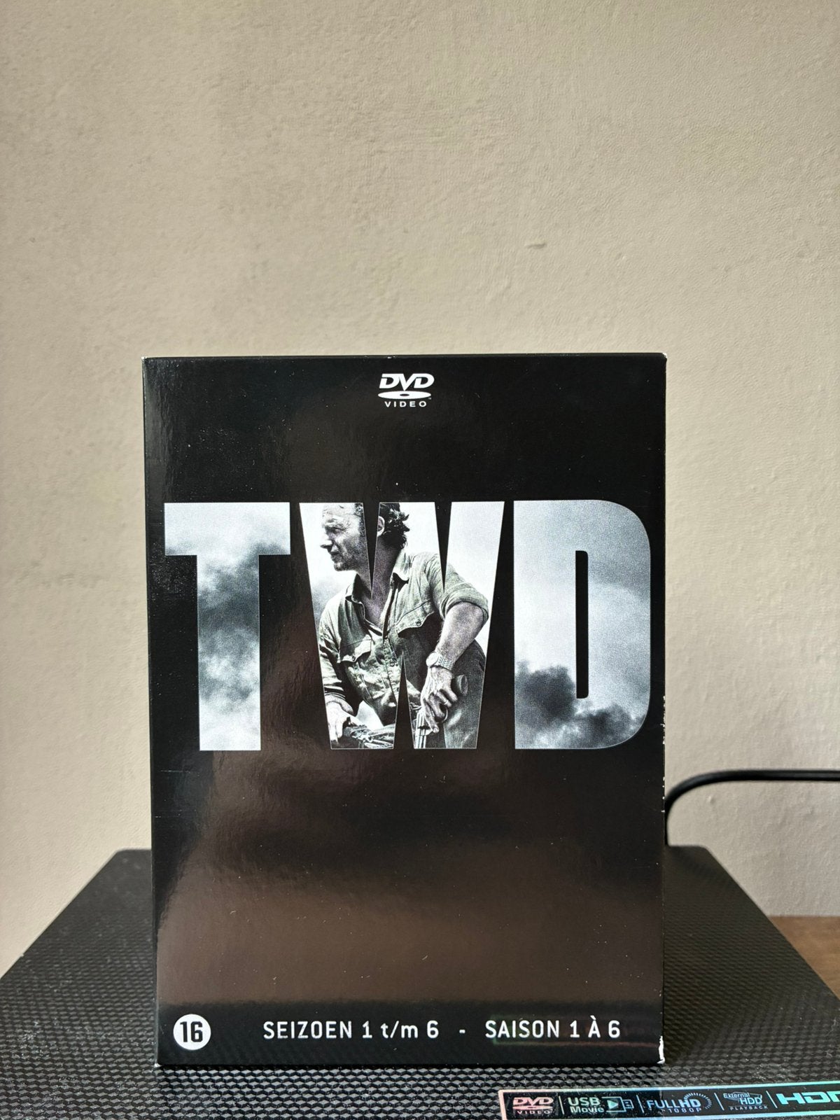 The walking dead dvd s1 t/m 6, Vanaf 16 jaar, Ophalen, Zo goed als nieuw, Horror