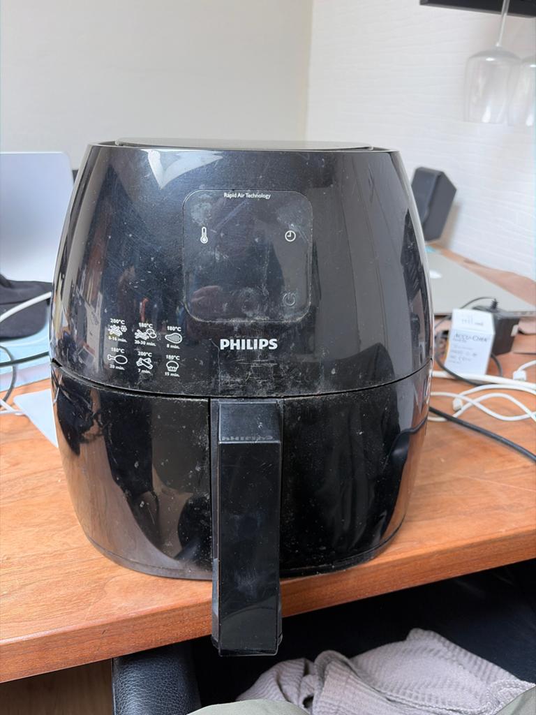Philips Airfryer HD9240 - Werkt perfect!, Witgoed en Apparatuur, Ophalen of Verzenden, Gebruikt, Airfryer XL, 1000 t/m 1499 gram