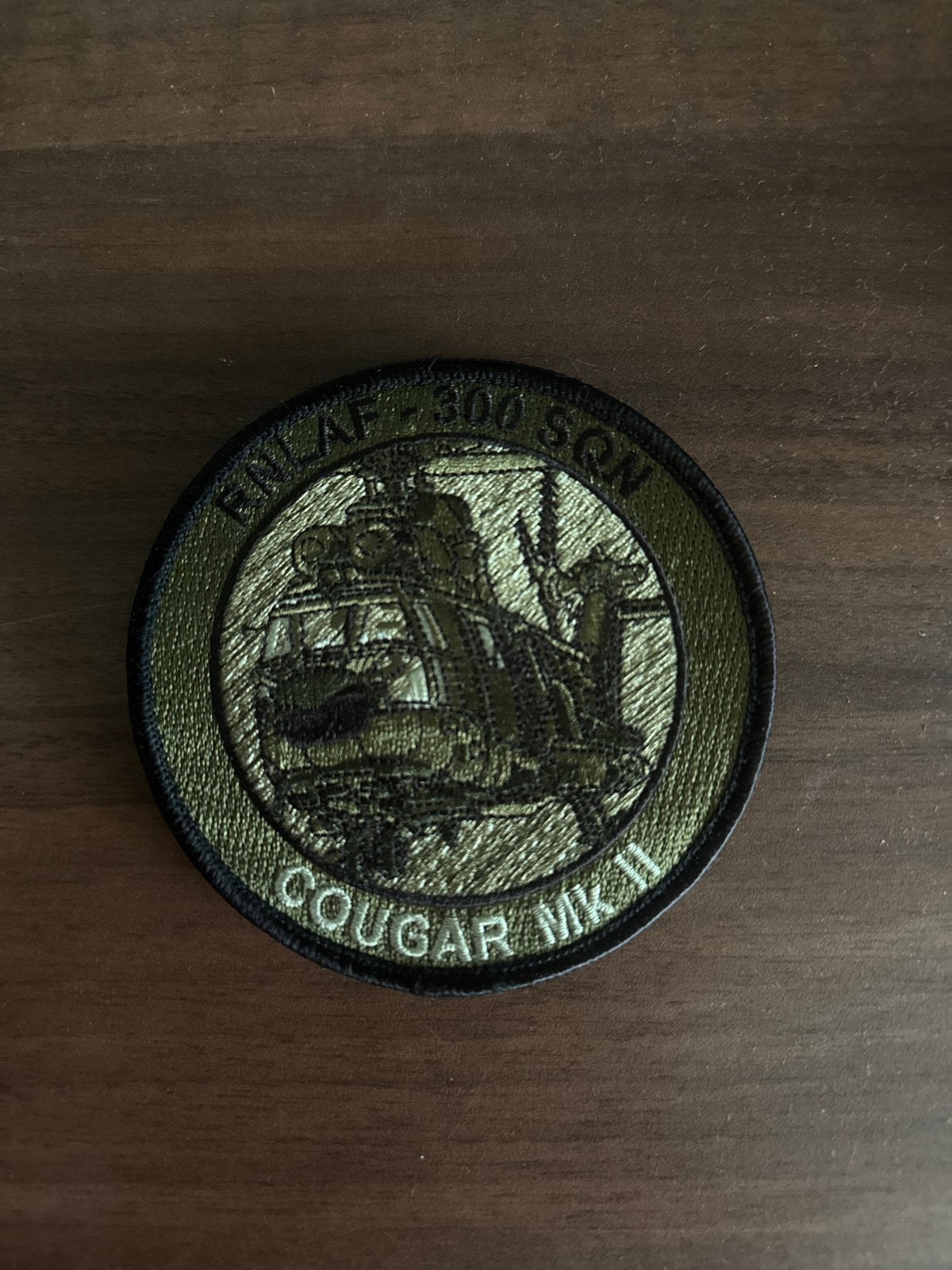 Embleem RNLAF 300 SQN Cougar MK II, Verzenden, Luchtmacht, Nederland, Embleem of Badge