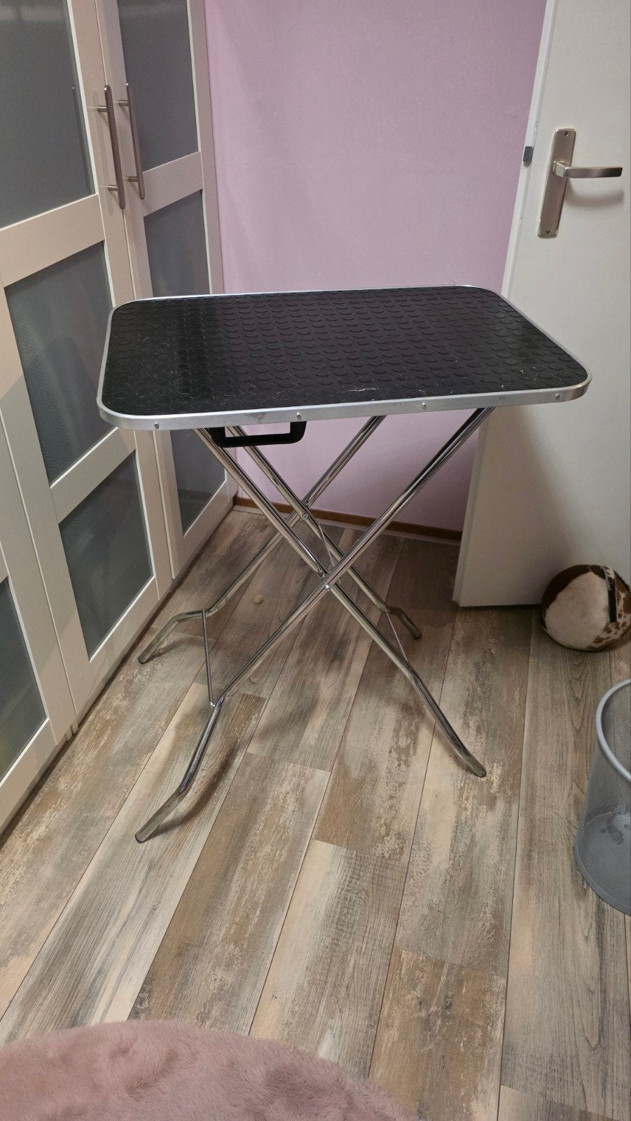 Opvouwbare trimtafel voor huisdieren - 90x70x50 cm, Ophalen, Gebruikt, Metaal of Aluminium, 55 tot 75 cm