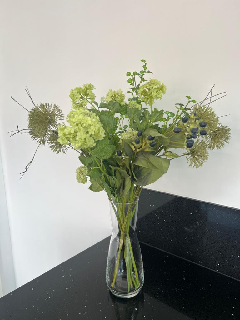 Heel mooie kunst bloemen, Huis en Inrichting, Woonaccessoires | Kunstplanten en Kunstbloemen, Ophalen of Verzenden, Zo goed als nieuw