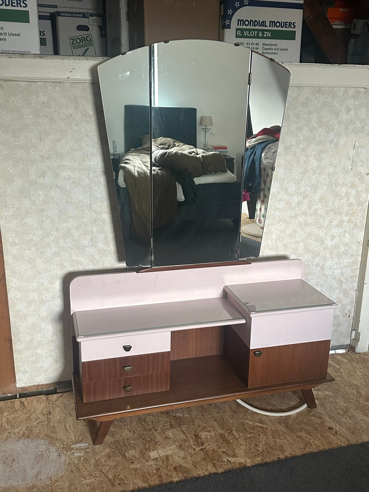 Vintage kaptafel met spiegel - Jaren '50/'60 stijl, Huis en Inrichting, Tafels | Kaptafels, Ophalen, Gebruikt, Hout, 100 tot 150 cm