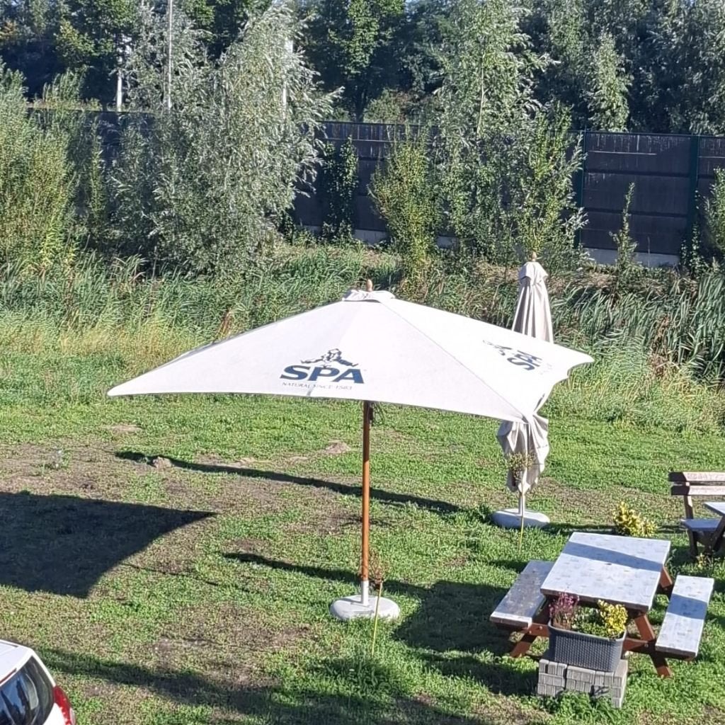 Te Koop Grote Spa terras parasol, Ophalen