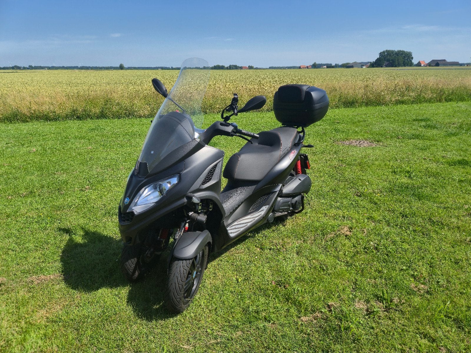 Piaggio MP3 300 HPE Sport - Zo goed als nieuw, 2022, Ophalen, Overige modellen, Zo goed als nieuw, Benzine
