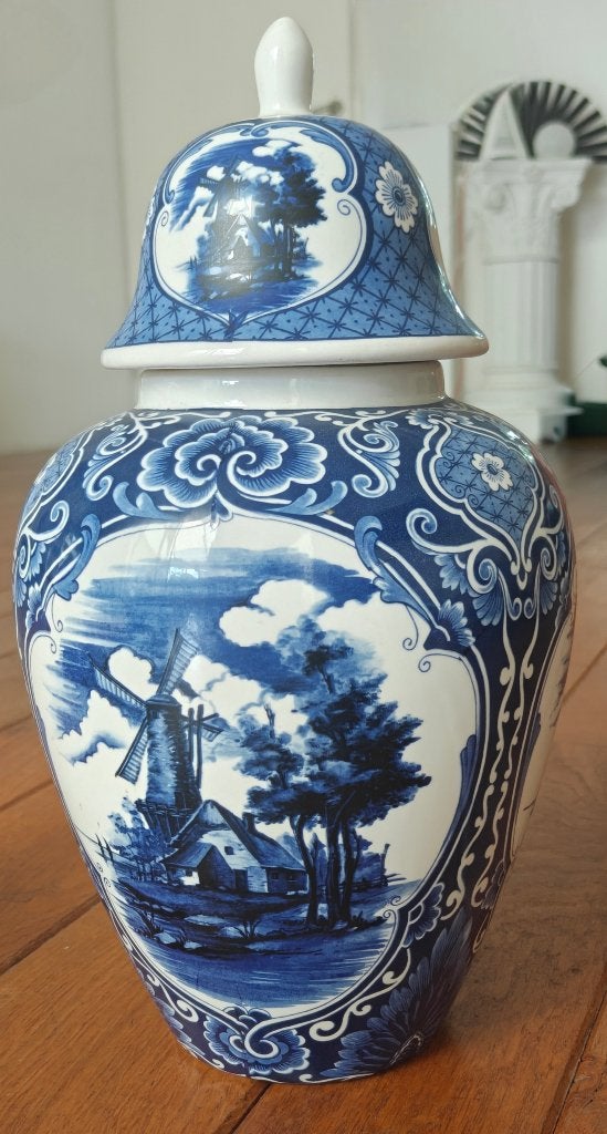Traditionele Delfts blauwe dekselvaas, Huis en Inrichting, Ophalen, Gebruikt, Meerkleurig, 35 cm