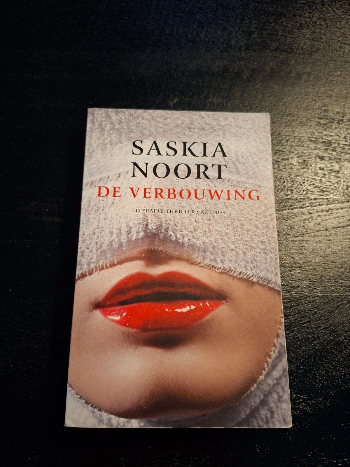 Saskia Noort - De Verbouwing (Literaire Thriller), Ophalen of Verzenden, Gelezen, Saskia Noort, Nederland