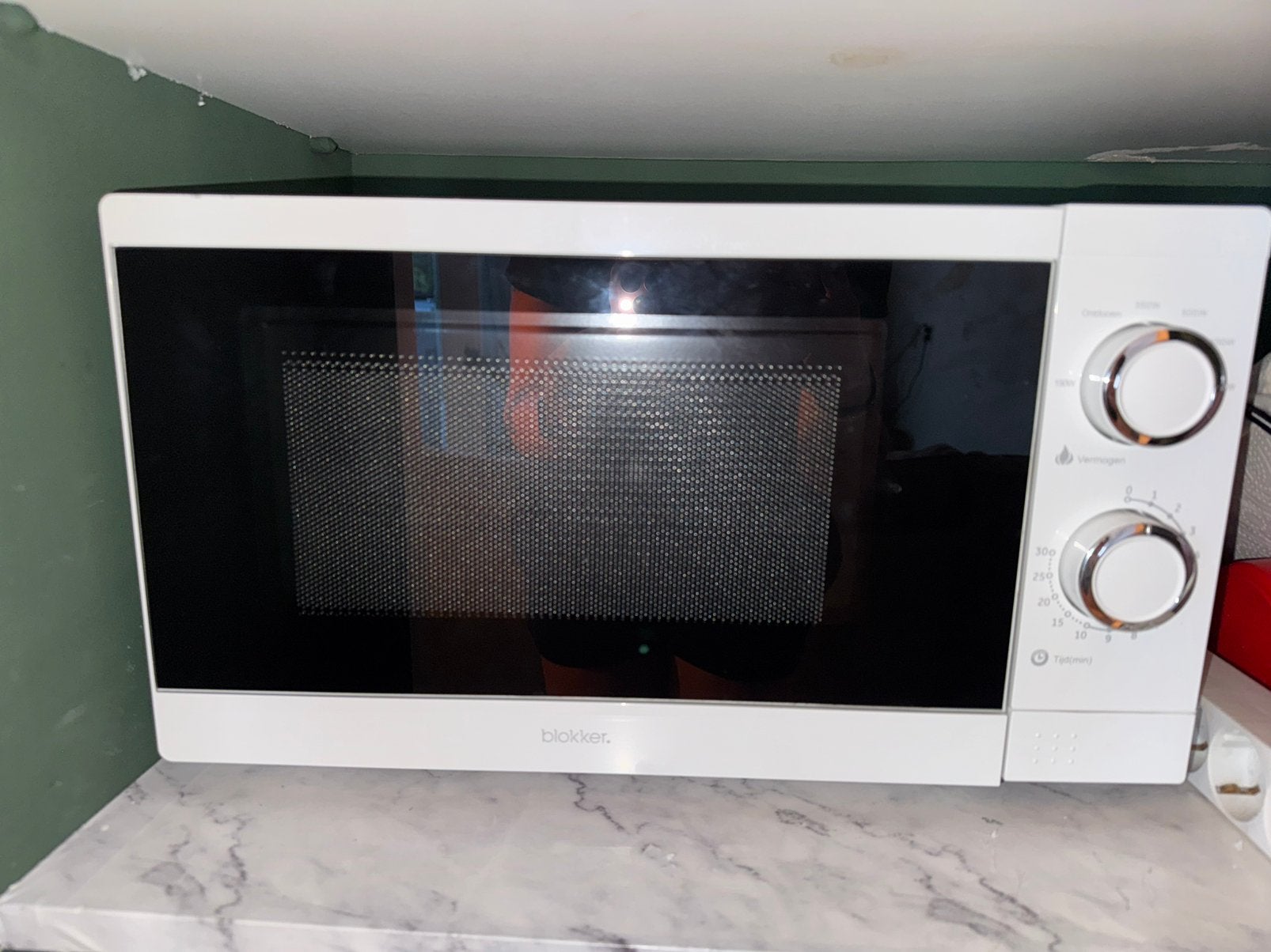 Blokker magnetron, Ophalen, Zo goed als nieuw
