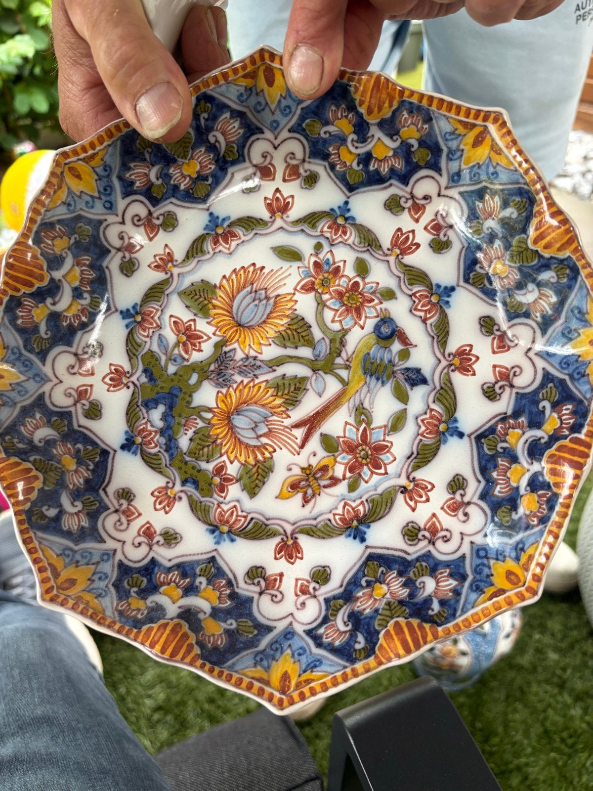 Makkum Aardewerk Sierbord met Vogel en Bloemen, Ophalen