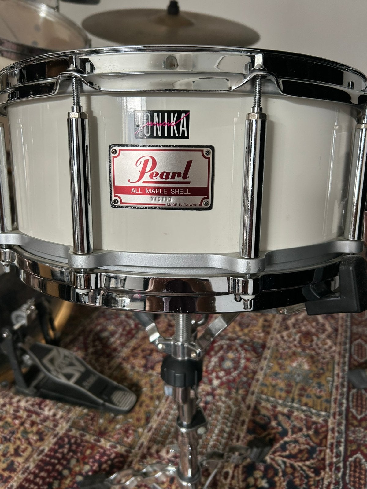 Foto 7 van Pearl Free Floating Snare Drum 14x6.5" Maple - 1995