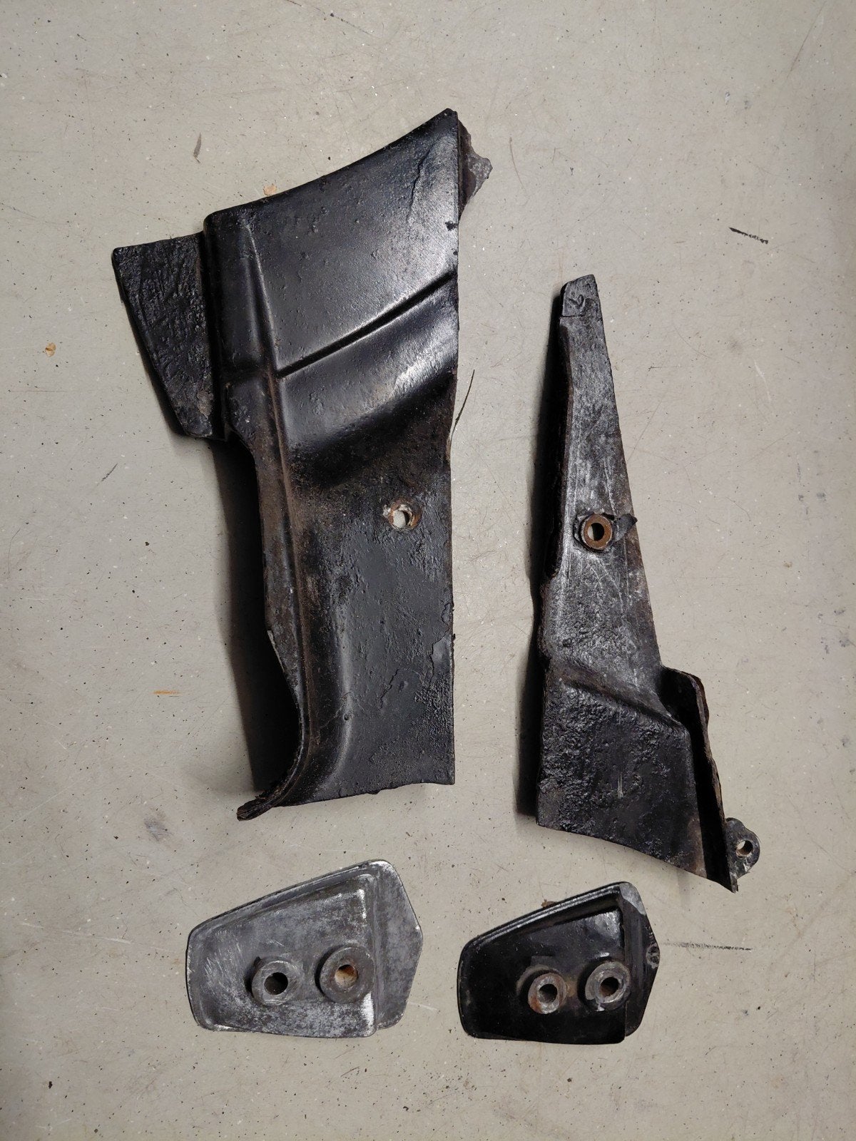 Zundapp 517 schokbrekerplaatjes en frameplaatje opknappers, Ophalen of Verzenden
