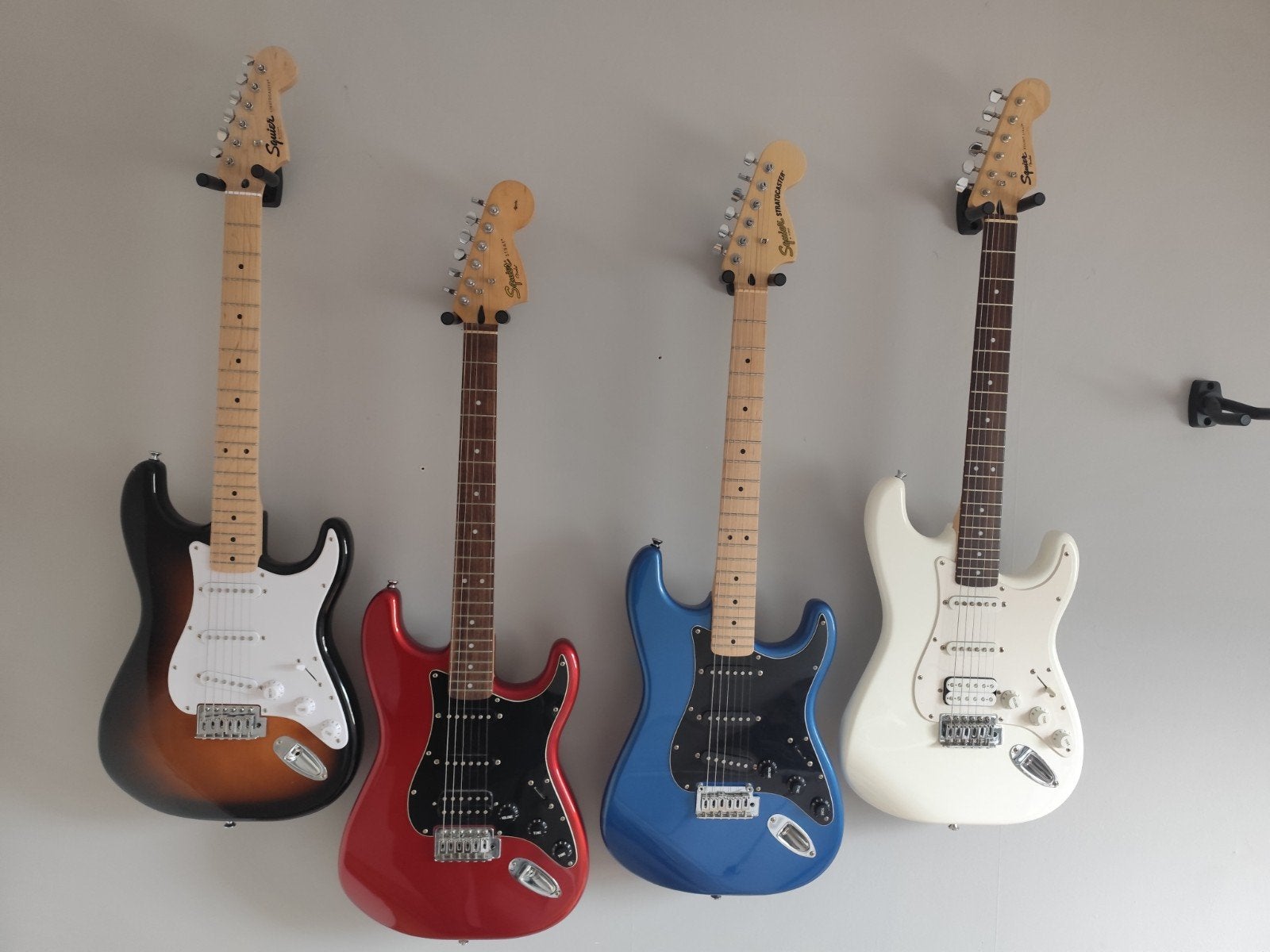 Squier Stratocaster, Ophalen, Zo goed als nieuw, Solid body, Fender