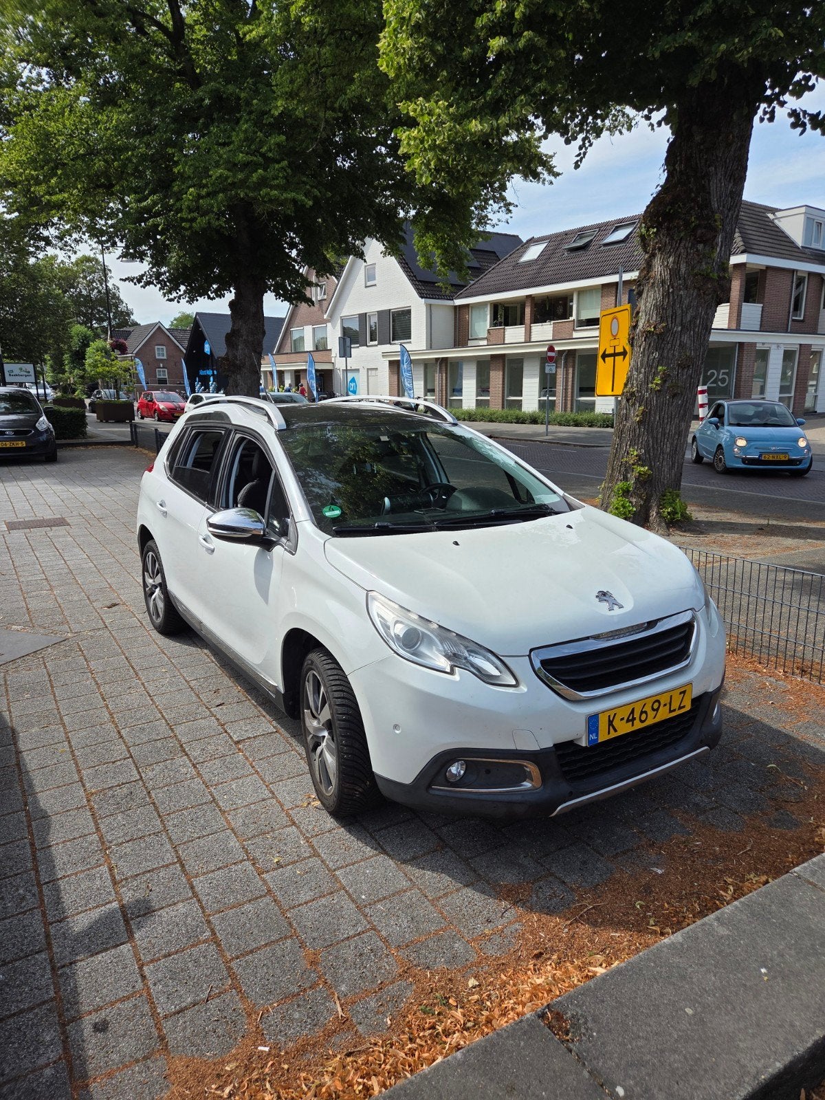 Peugeot 2008 1.6 VTI 88KW/120PK 2014 Wit  106.117 km, Auto's, Peugeot, Voorwielaandrijving, 4 cilinders, 1270 kg, 1055 kg