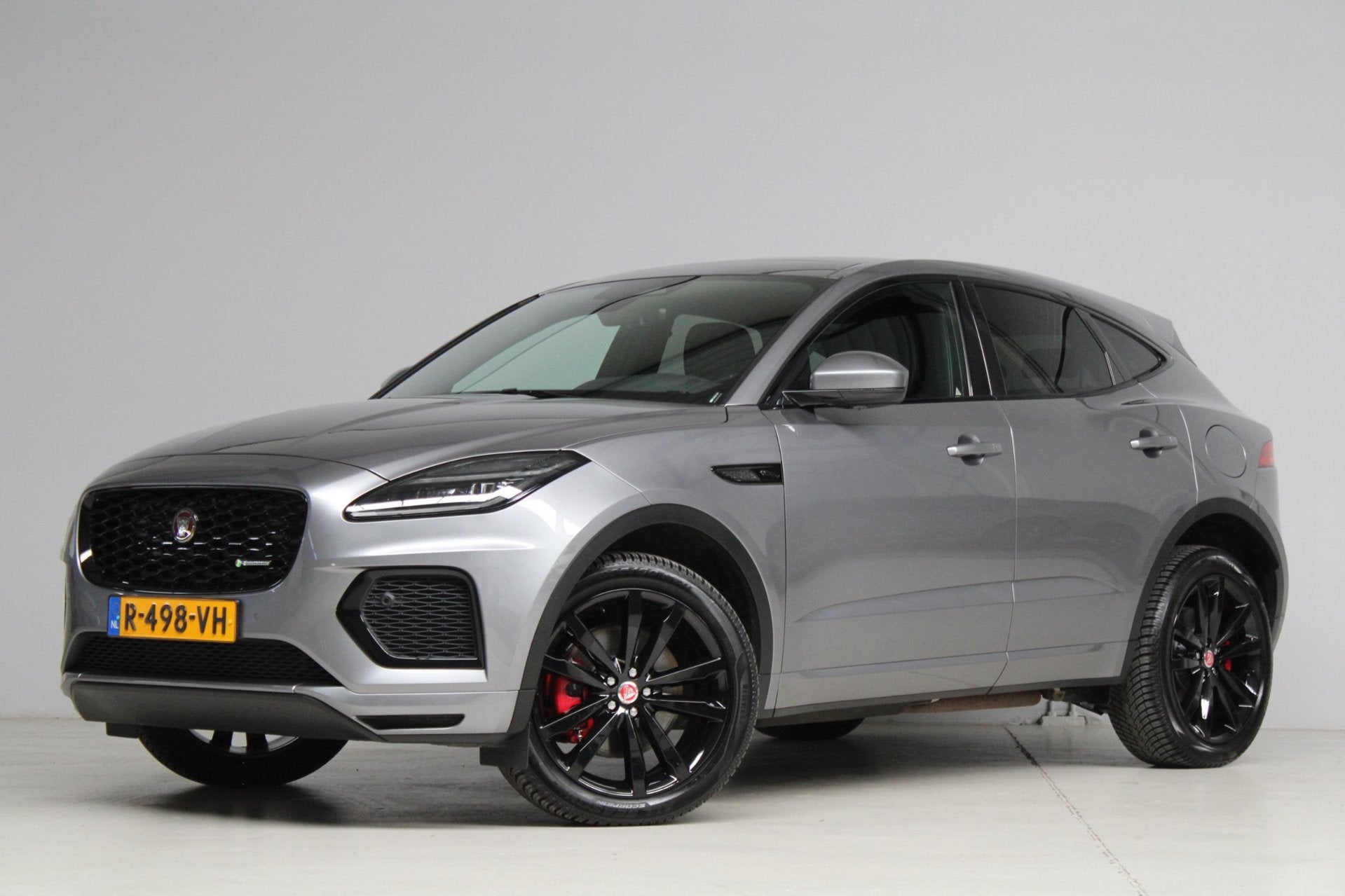 Jaguar E-PACE 1.5 P300e AWD R-Dynamic HSE | panoramadak | me, Auto's, Automaat, Dealer onderhouden, Adaptive Cruise Control, Bedrijf