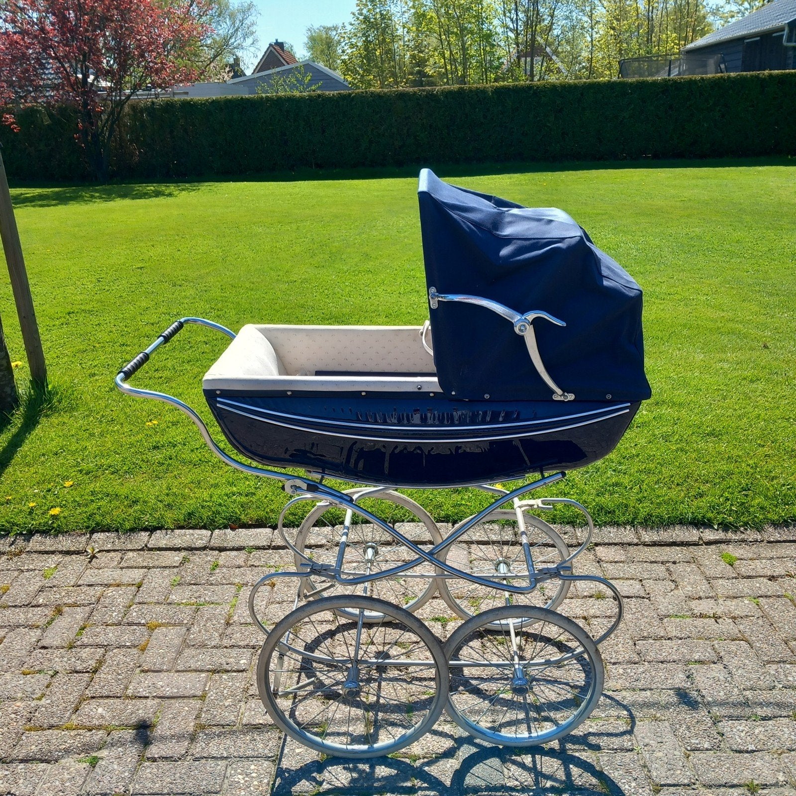 Ouderwetse kinderwagen., Ophalen, Zo goed als nieuw, Overige merken