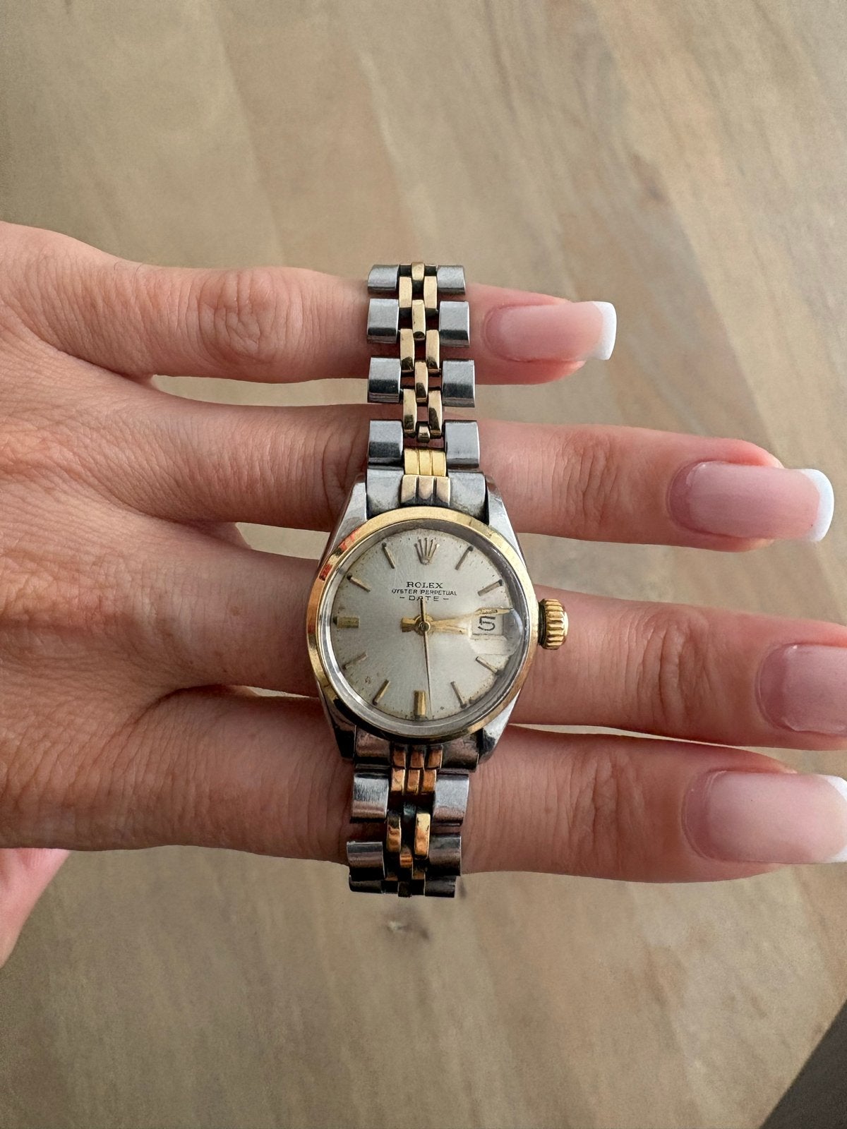 Rolex Oyster Perpetual Lady Date Staal/Goud 26mm, Sieraden, Tassen en Uiterlijk, Horloges | Dames, Gebruikt, Polshorloge, Ophalen of Verzenden
